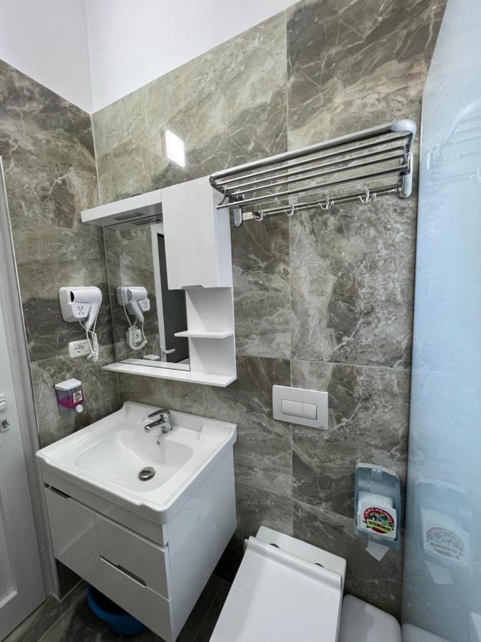 Hotel Frida Himara Kültér fotó