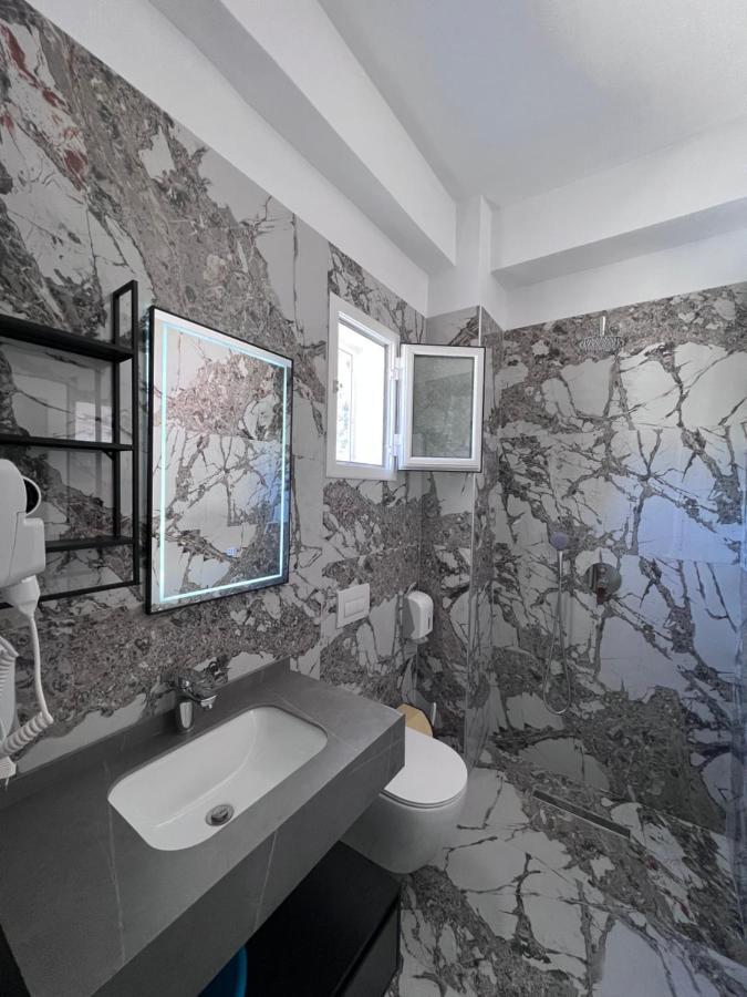 Hotel Frida Himara Kültér fotó