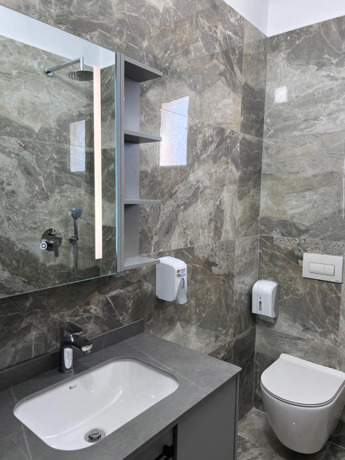 Hotel Frida Himara Kültér fotó