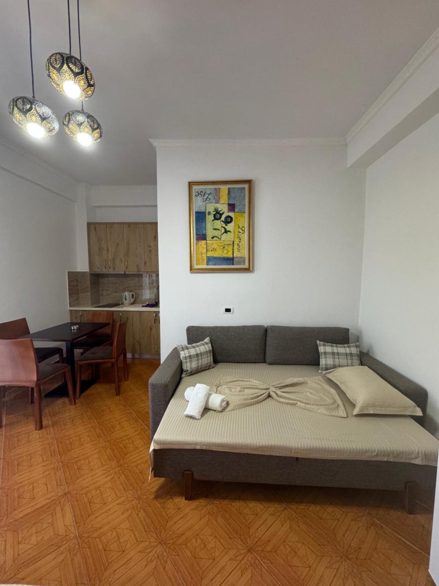 Hotel Frida Himara Kültér fotó