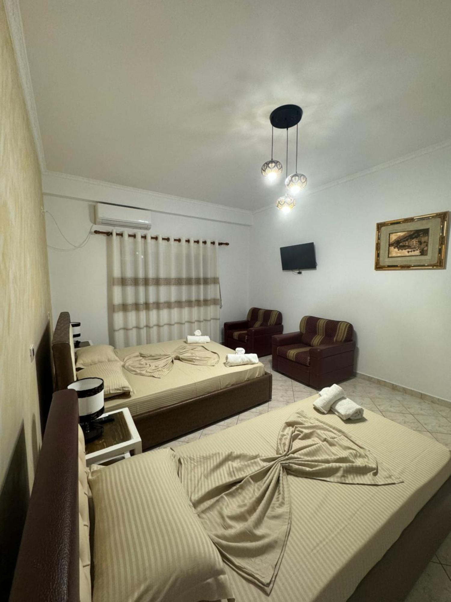 Hotel Frida Himara Kültér fotó